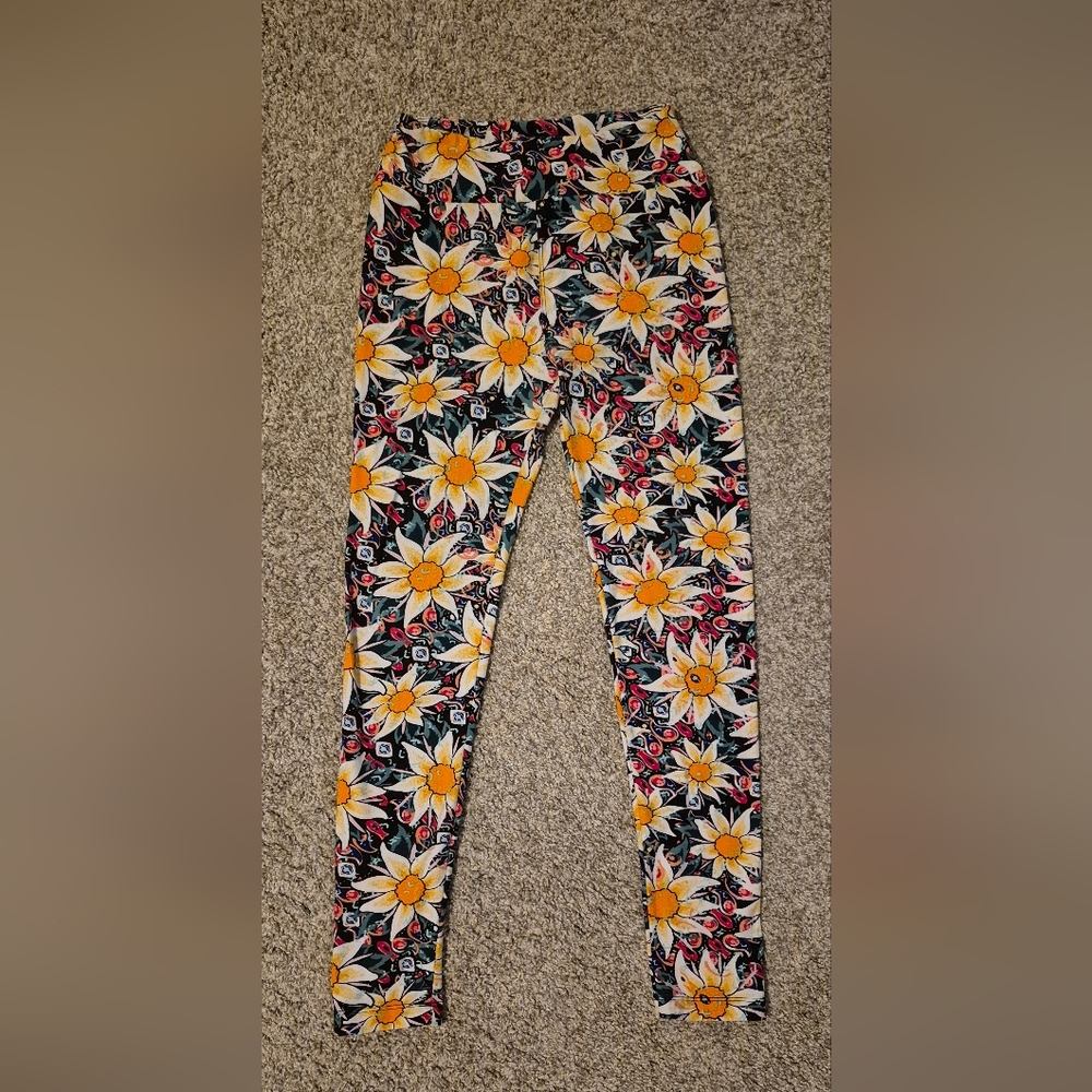 LuLaRoe Yellow and Black Floral Leggings